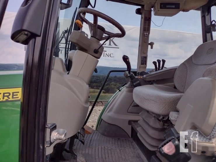 2017-john-deere-5100r-image-13