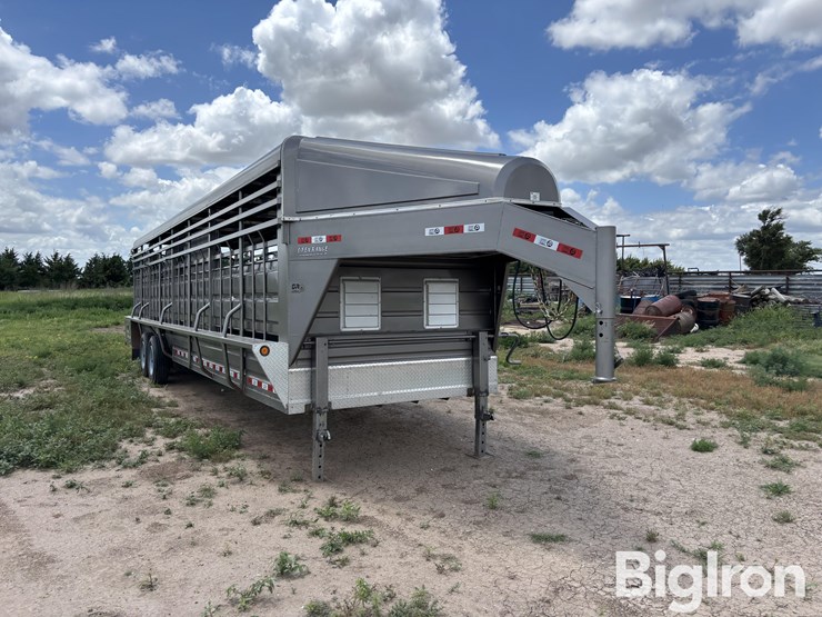 2022-open-range-40’-gooseneck-trailer-image-3