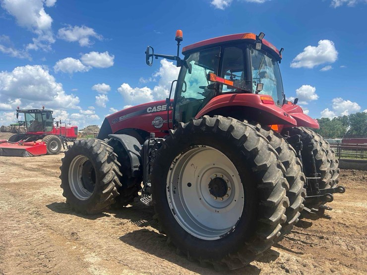 2012-case-ih-magnum-290-image-3