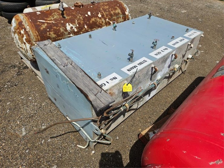 #2573-•-bulk-oil-tank-image-1