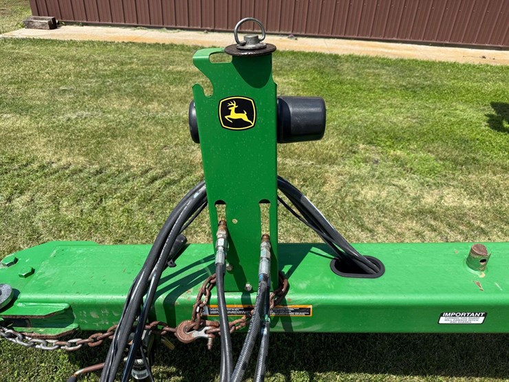 2011-john-deere-2410-image-13