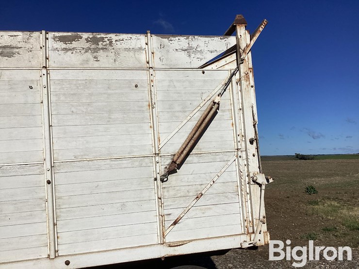 westendorf-m-10-silage-wagon-image-19