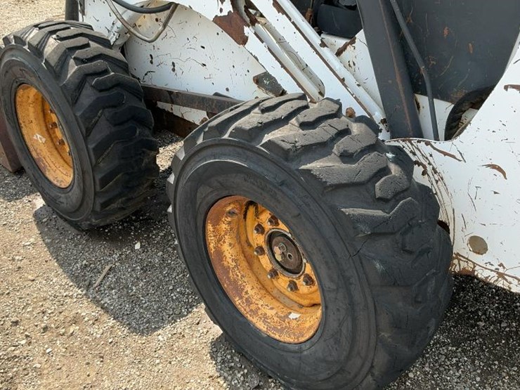 2001-bobcat-873-image-15