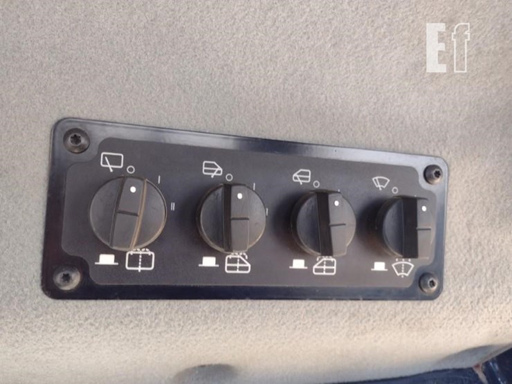 2018-caterpillar-d6t-lgp-image-14