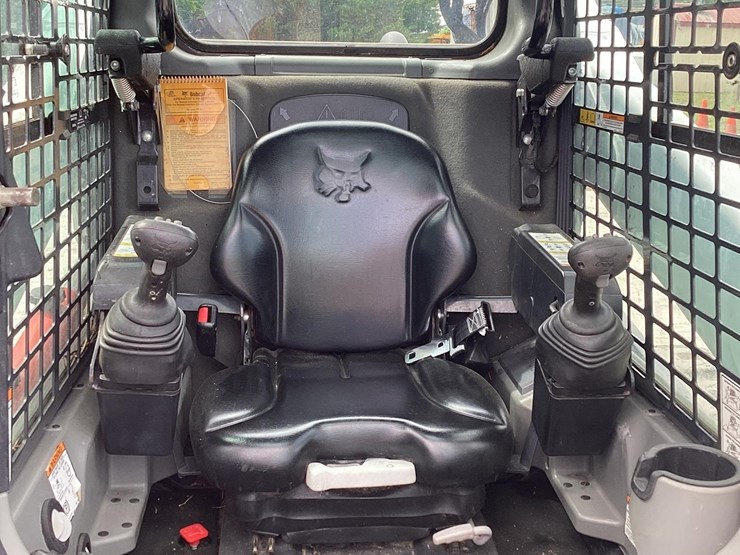 2018-bobcat-t770-image-15