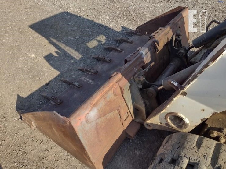bobcat-t250-image-18
