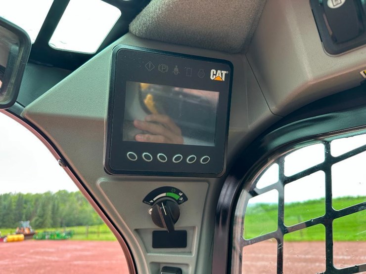 2018-caterpillar-272d2-image-35
