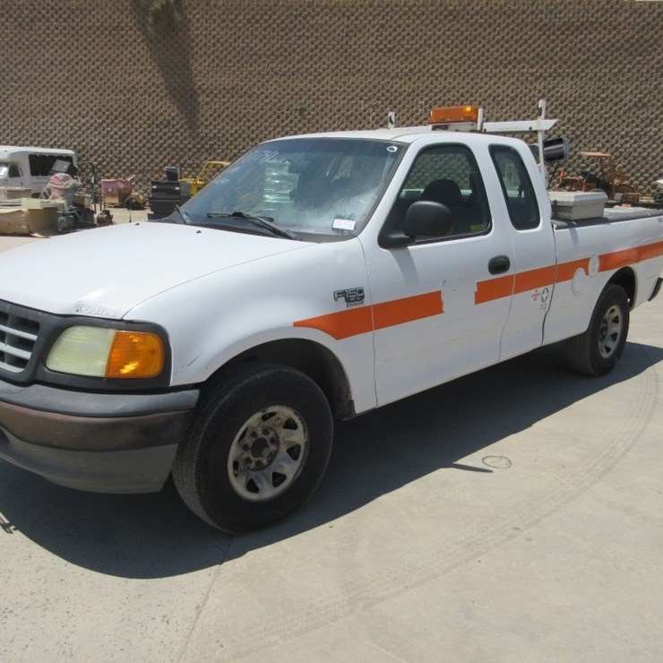2004 FORD F150 XL