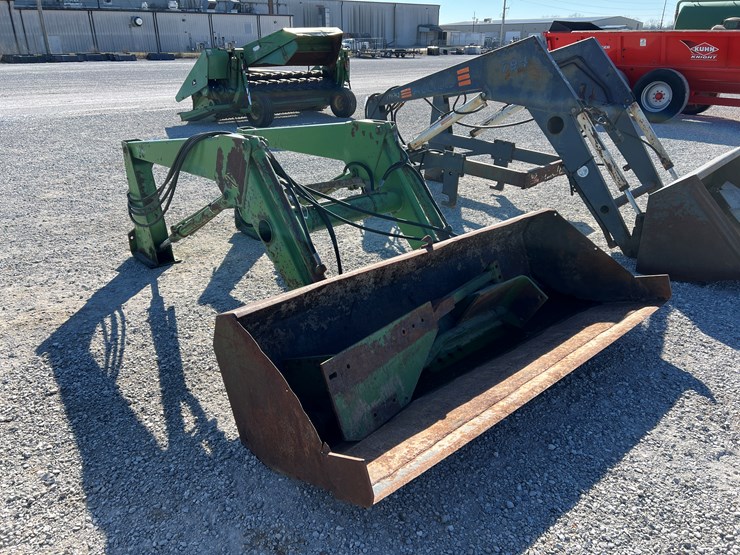 john-deere-146-image-8