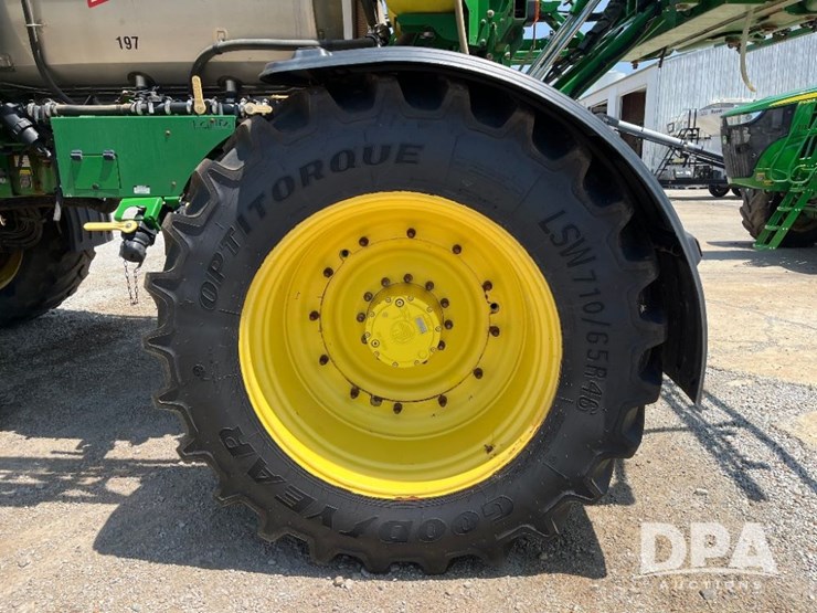 2020-john-deere-r4045-image-66