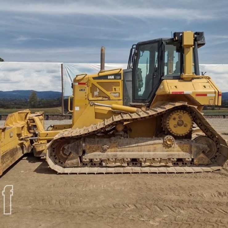 2010 CATERPILLAR D6N LGP