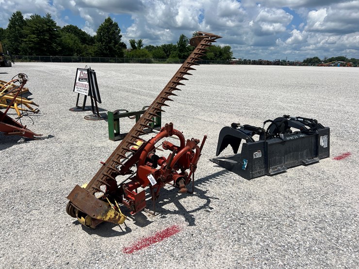 new-holland-451-image-1