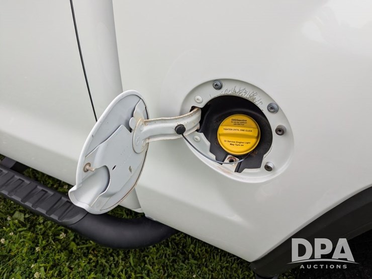 2016-gmc-sierra-pickup-(lt1366)-image-24
