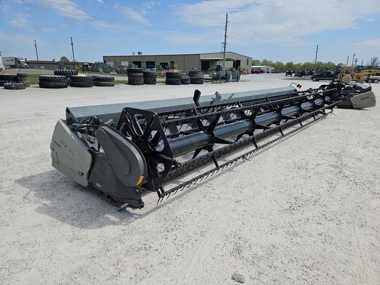 gleaner-8200-image-1