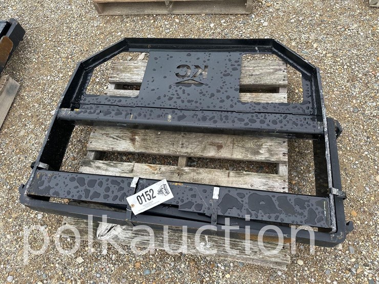 152----45"-skid-steer-fork-frame-w/-42"-forks-image-1