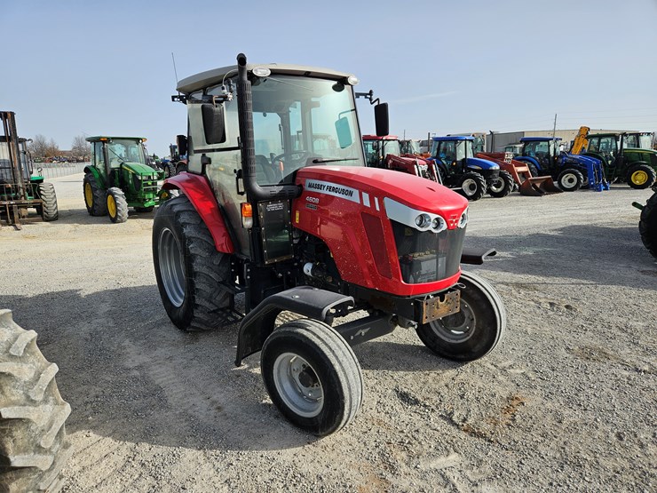 2013-massey-ferguson-4608-image-22