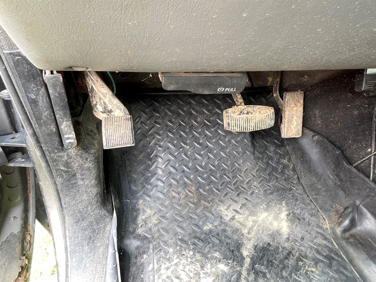 2004-ford-f350-image-67