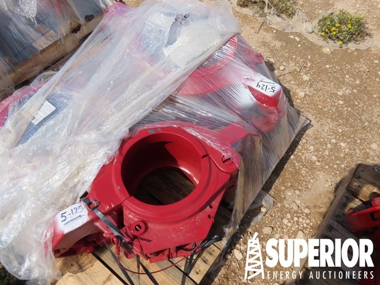 (5-125)-aot-slx-9-5/8"-150-ton-s/d-casing-elevator-image-1