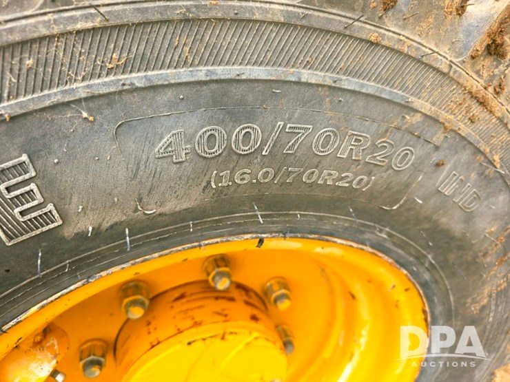 deere-244j-image-45