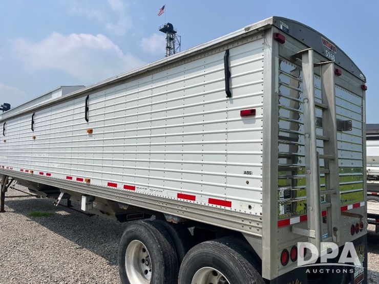 2015-timpte-grain-trailer-image-27