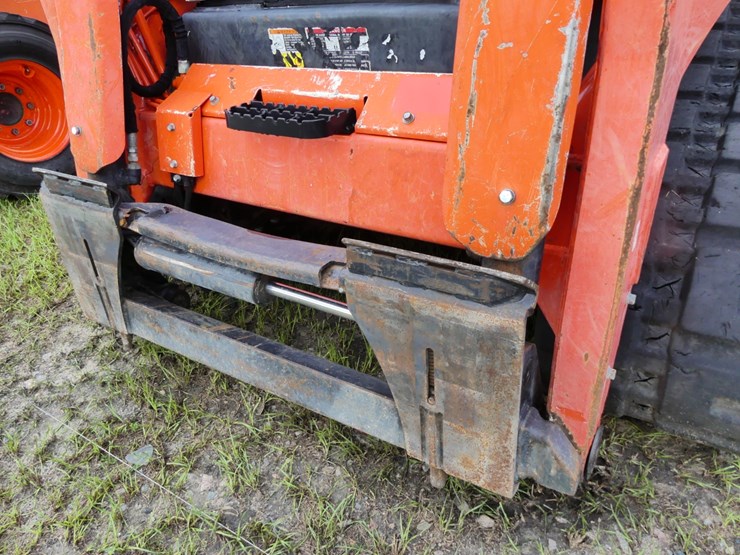 2023-kubota-svl75-2-image-10