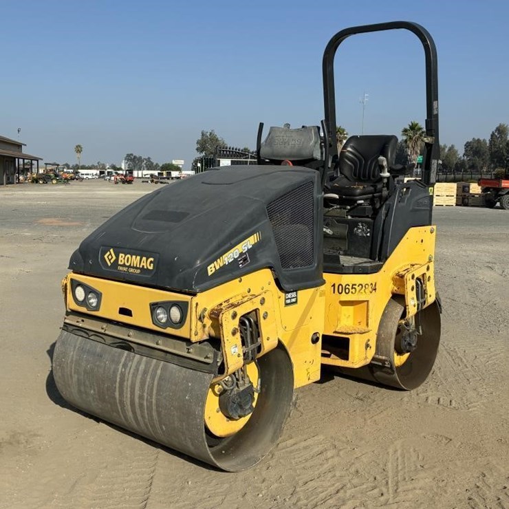 2017 BOMAG BW120SL-5