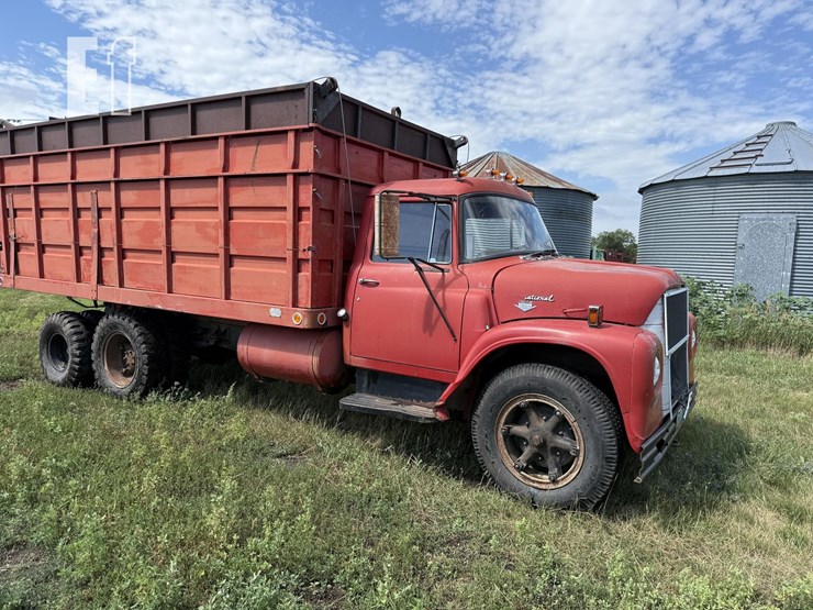 1972-international-loadstar-image-2