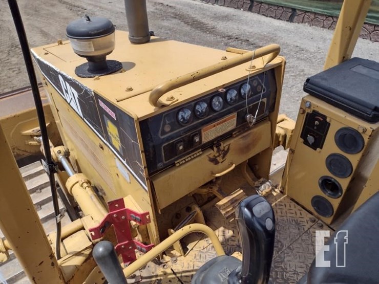 1999-caterpillar-d4c-xl-iii-image-12