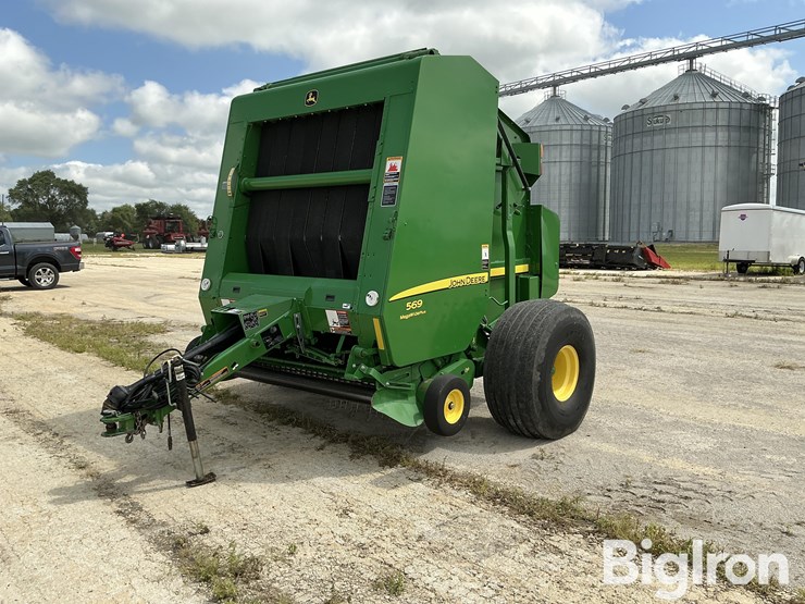 2015-john-deere-569-image-1