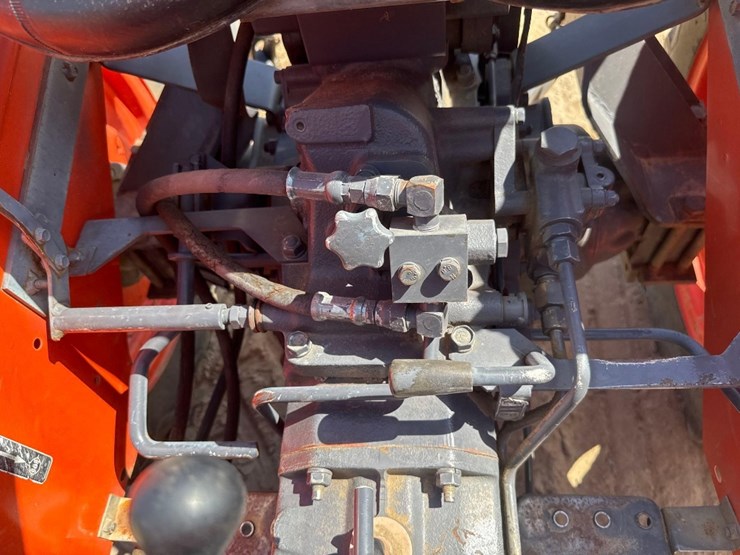 kubota-l2350-image-18