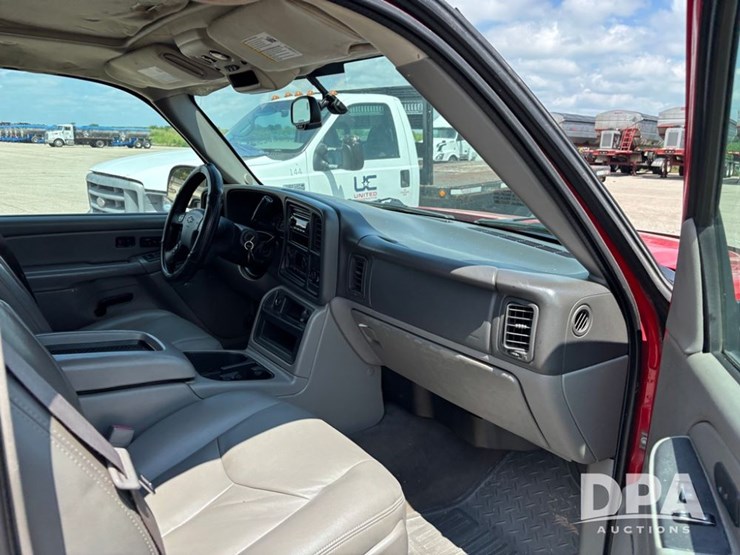 2005-chevy-avalanche-(dr11862)-image-32