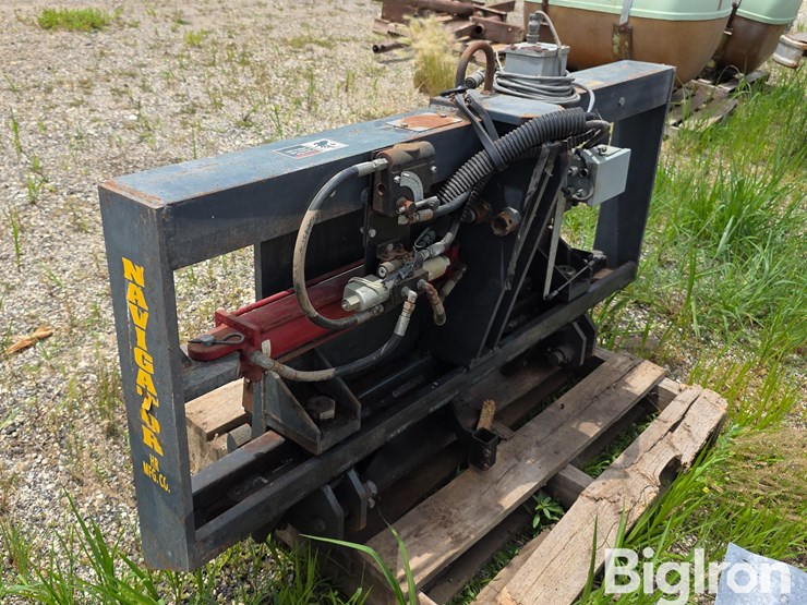 h-r-manufacturing-cat-3-w-navigation-system-image-7