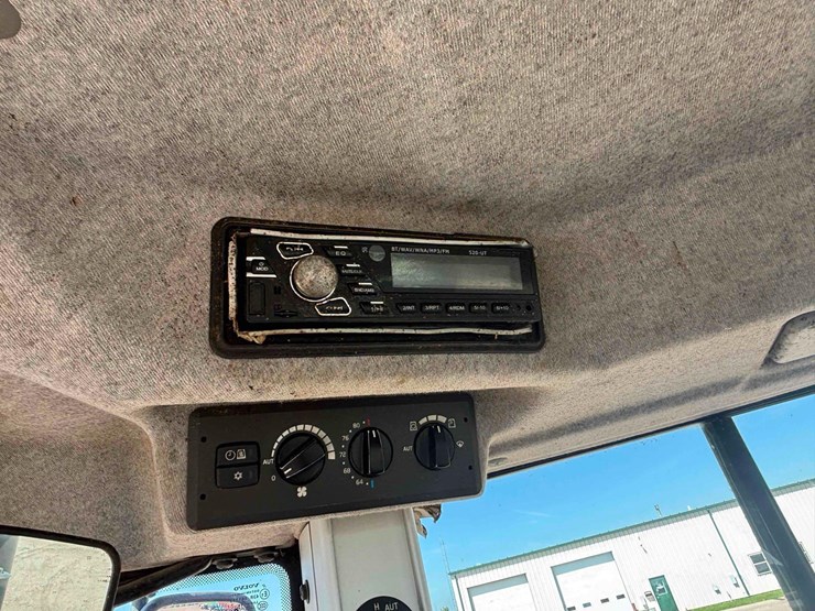 volvo-l60f-image-22