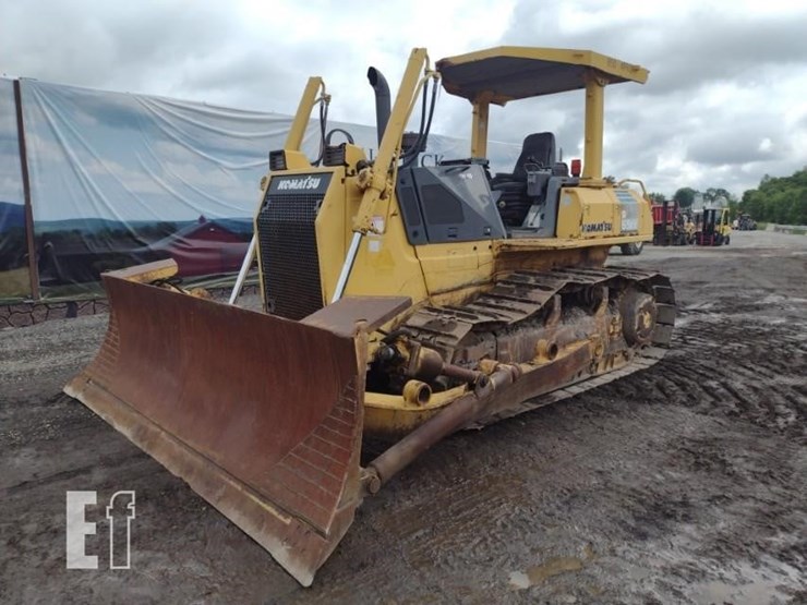 2005-komatsu-d65ex-15-image-40
