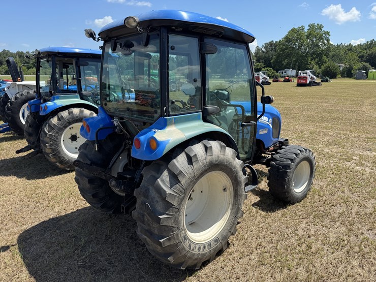 new-holland-boomer-47-image-5