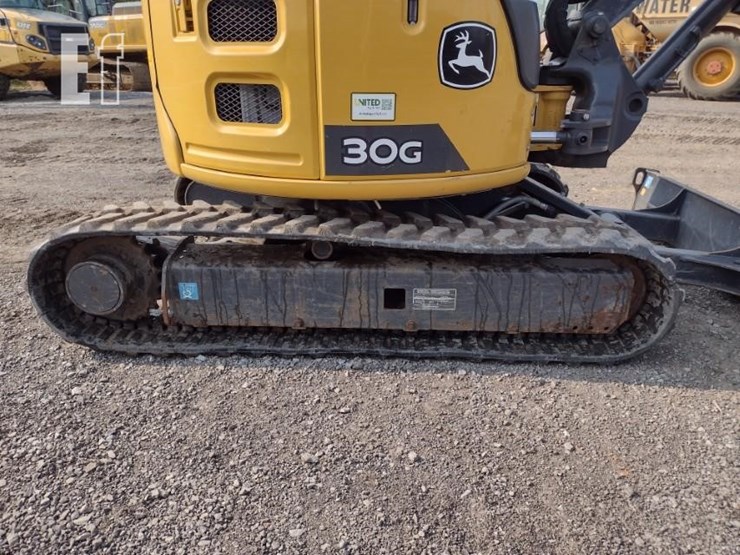 2022-deere-30g-image-34
