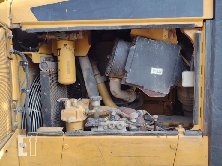 2008-caterpillar-d6n-xl-image-48
