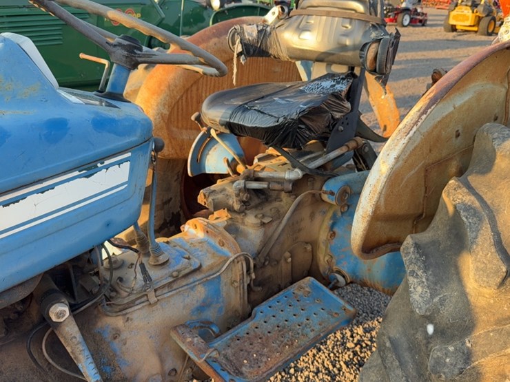 ford-4000-image-20