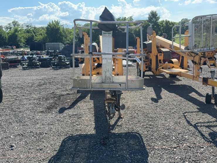 2006-bil-jax-3632t-image-2