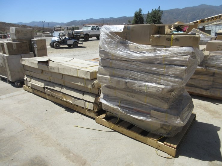 (2)-pallets-of-misc-home-improvement-items,-image-2