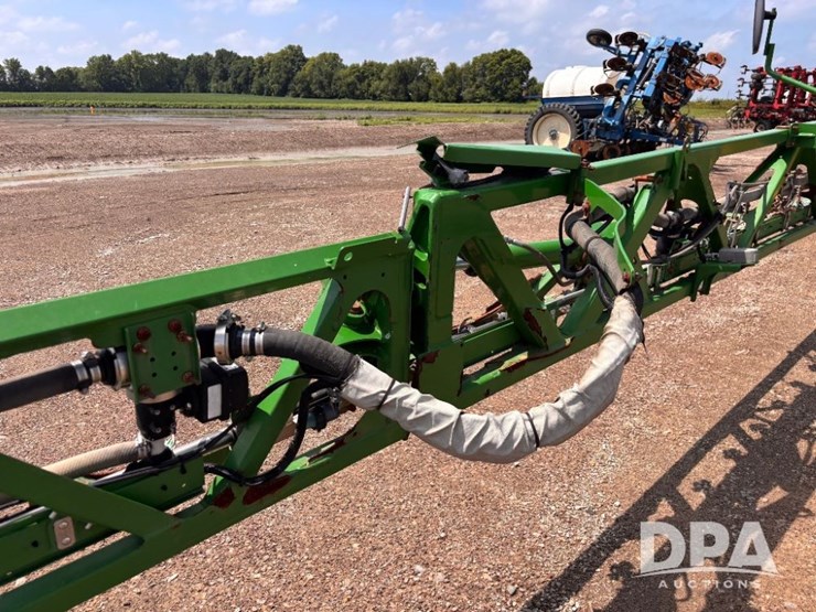 2017-john-deere-r4045-image-109