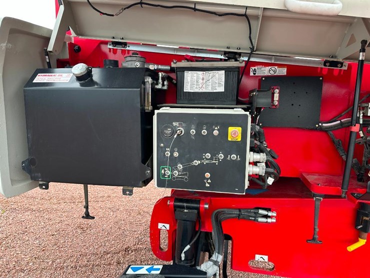 2019-mec-60j-image-47