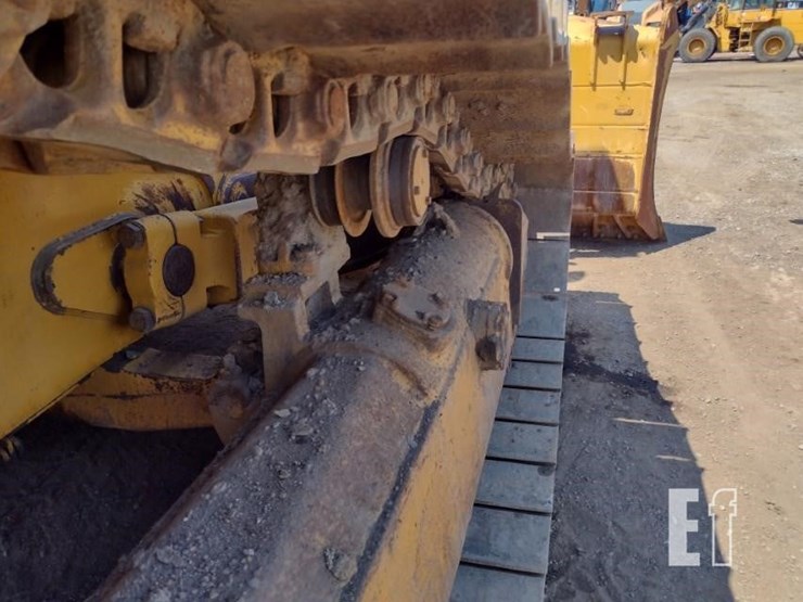 2018-caterpillar-d6t-lgp-image-36