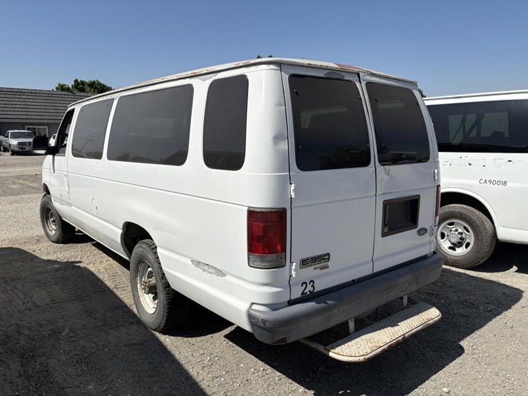 2006-ford-e350-image-7