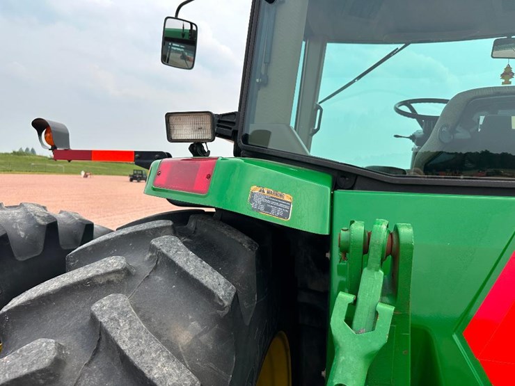 john-deere-8210-image-49