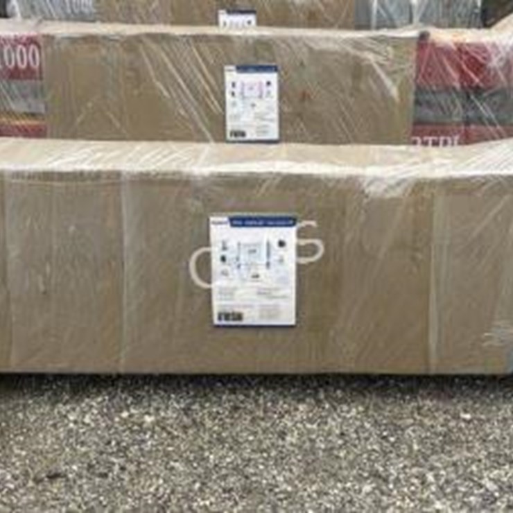 #19 • 10,000 LB Two Post Shop Lift - Model: IRTPL