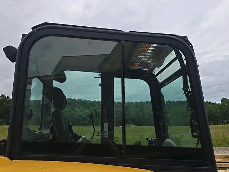jcb-67c-1-image-36