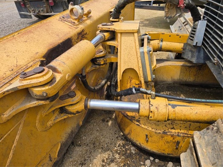 deere-750j-lgp-image-25
