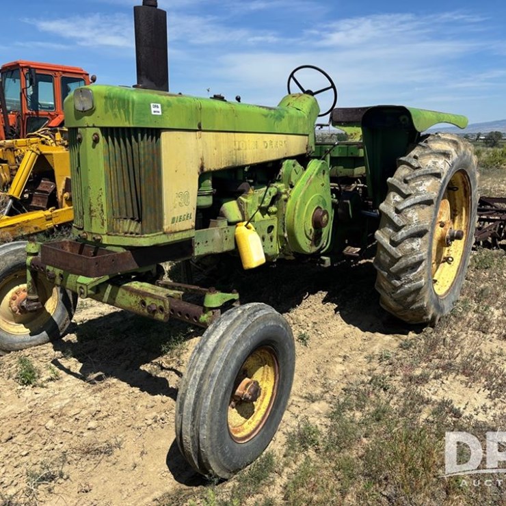 JOHN DEERE 730