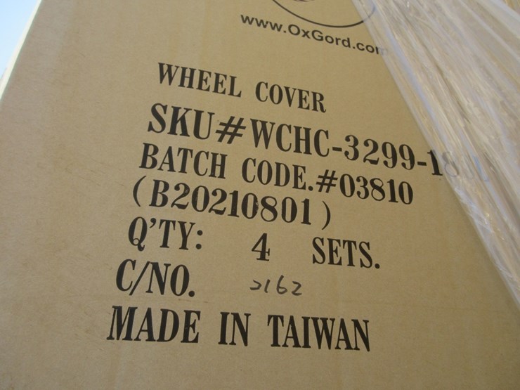 (2)-pallets-of-misc-automotive-wheel-covers-image-6